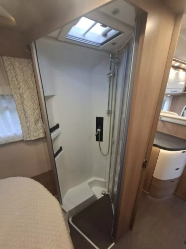 WhatsApp Image 2025-10-24 at 18.50.23 (4)