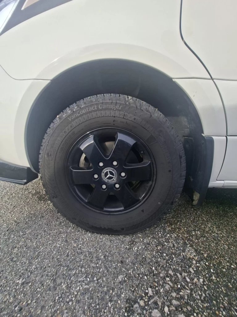 WhatsApp Image 2025-10-31 at 16.42.50 (2)