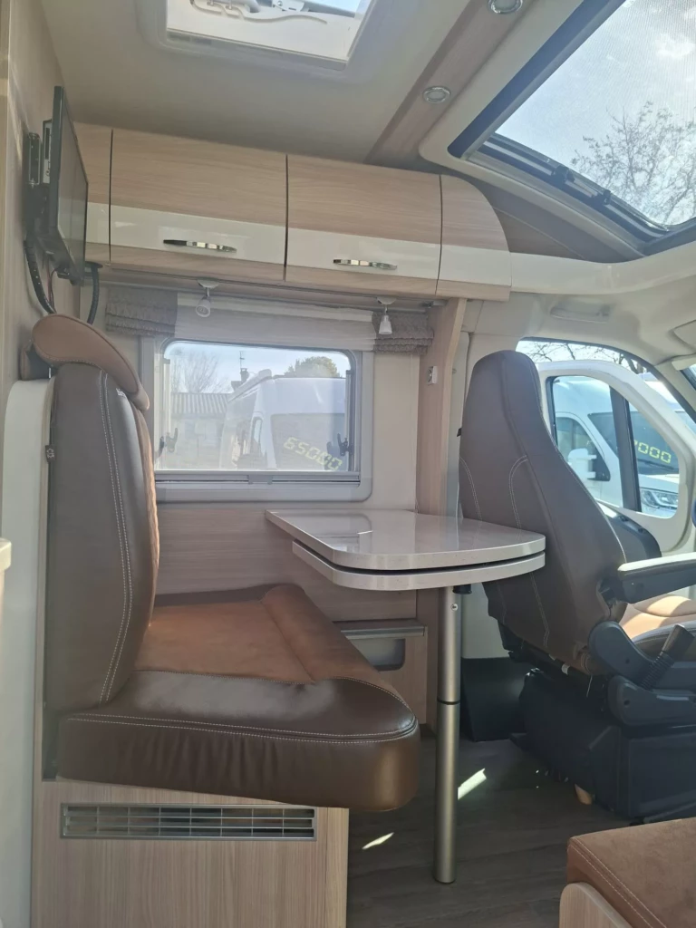 WhatsApp Image 2025-11-05 at 14.55.50 (1)